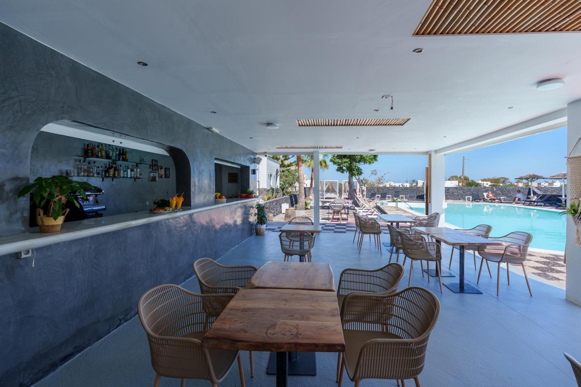 Dream Hotel